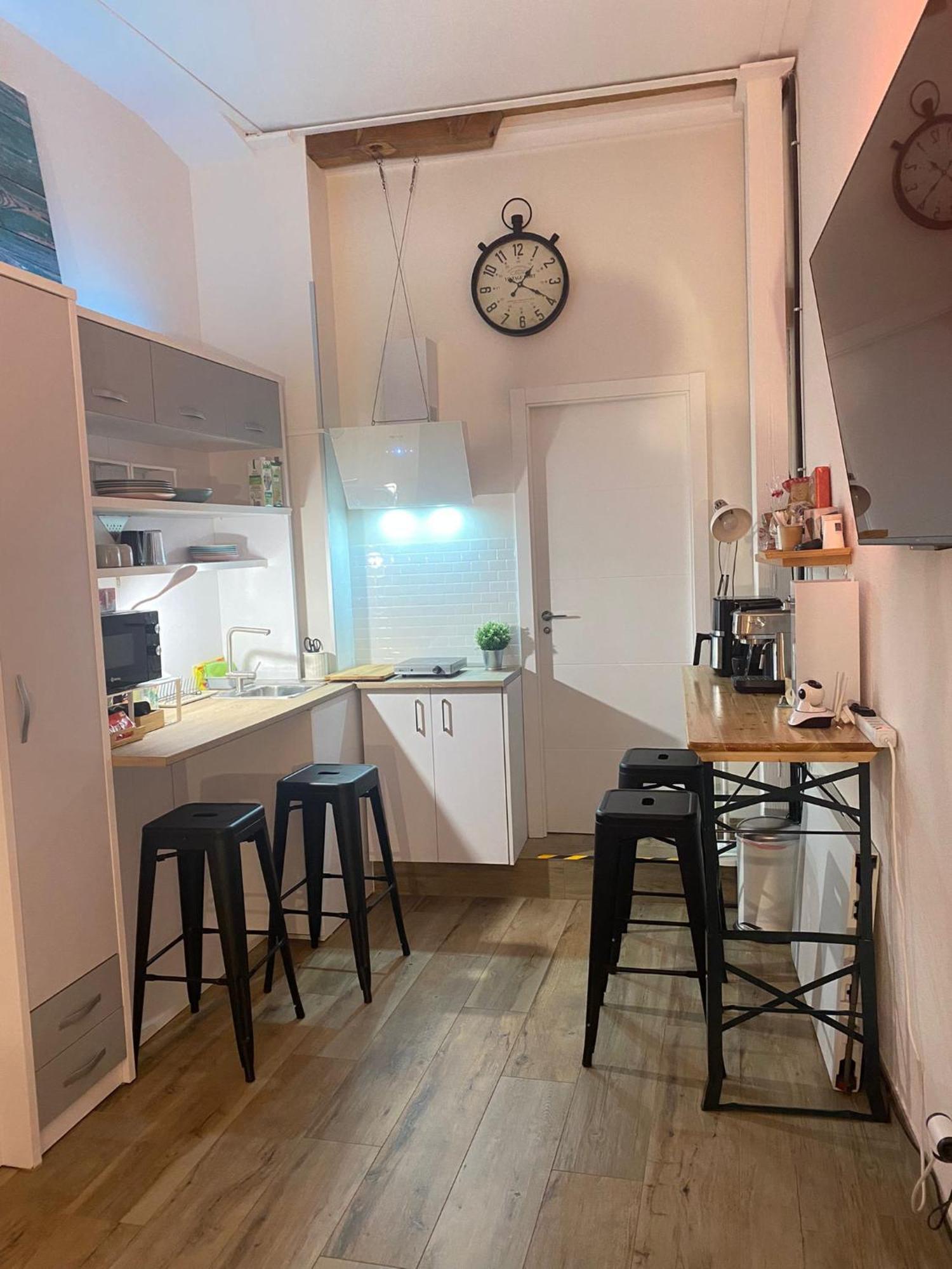 Centrico. Atocha-Lavapies. Nuevo. 100% Equipado. Apartment Мадрид Екстериор снимка