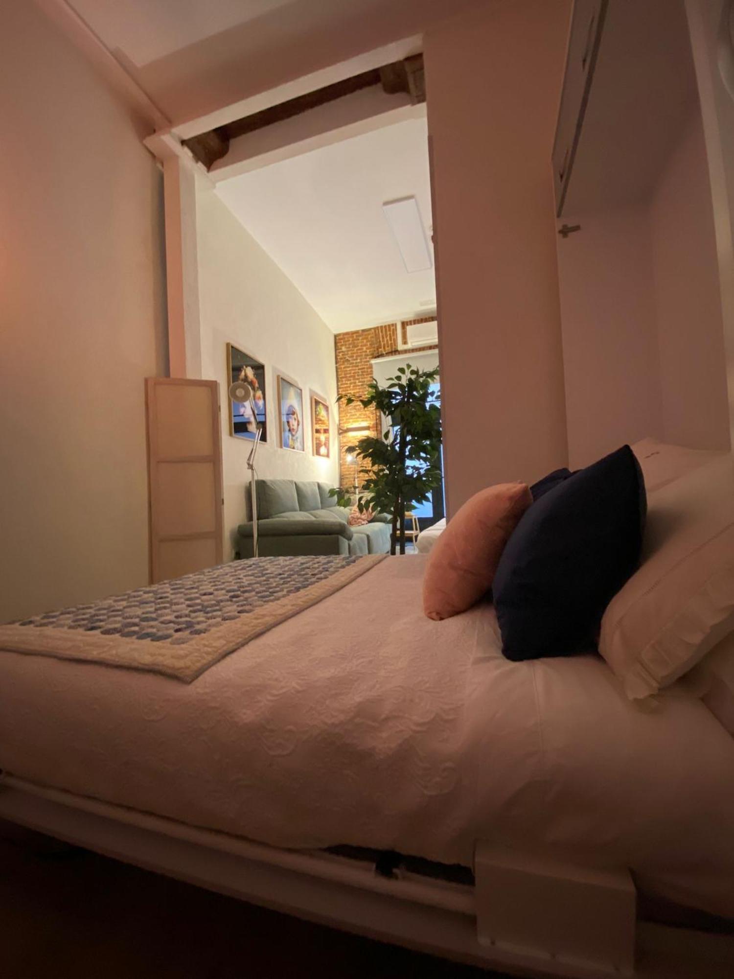 Centrico. Atocha-Lavapies. Nuevo. 100% Equipado. Apartment Мадрид Екстериор снимка