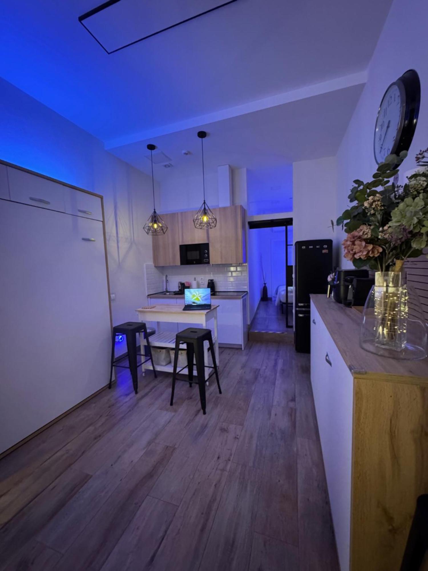 Centrico. Atocha-Lavapies. Nuevo. 100% Equipado. Apartment Мадрид Екстериор снимка